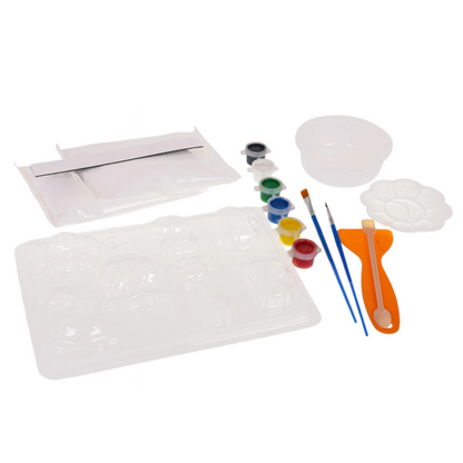 Space Mold & Paint Craft Kit